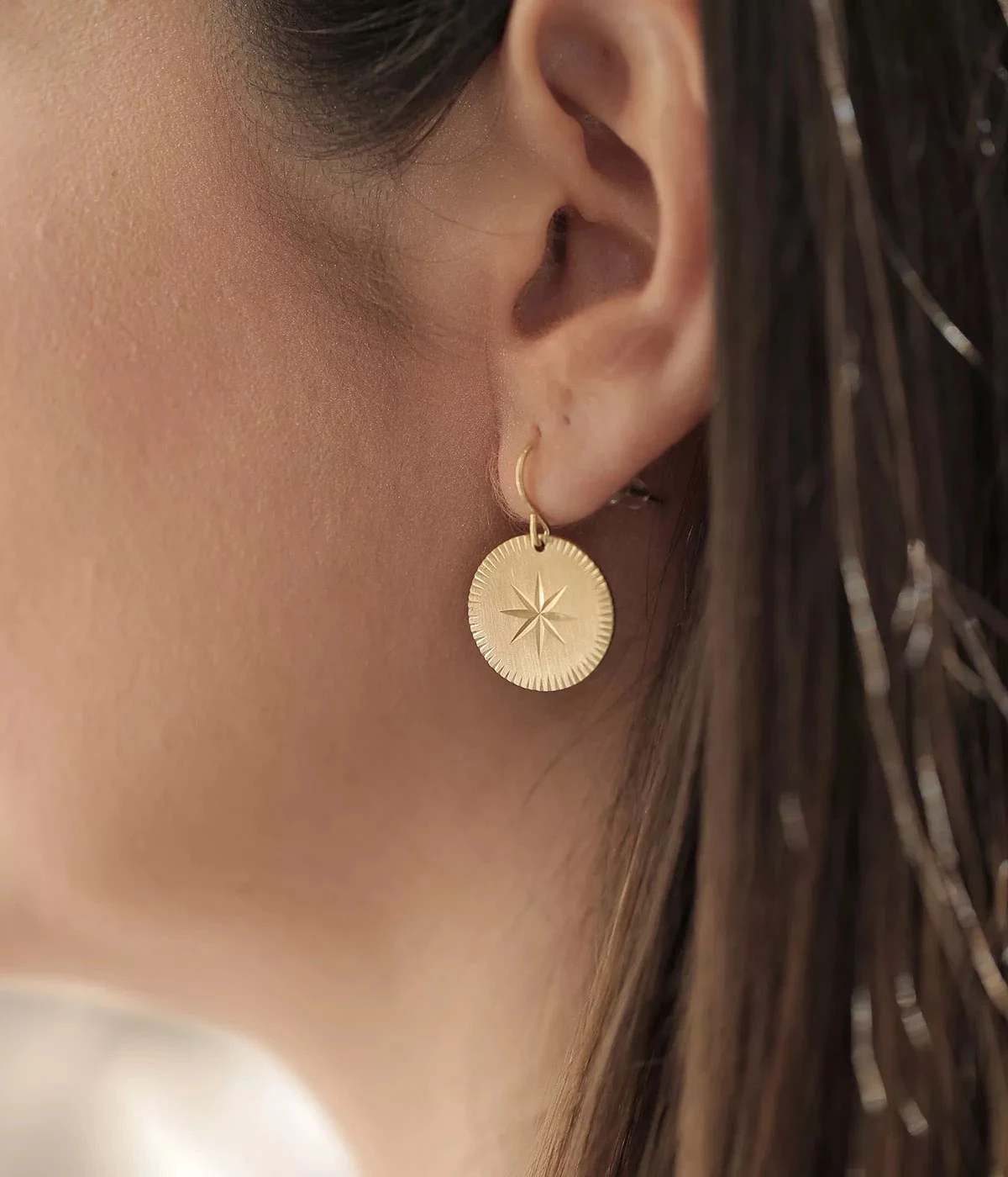 Boucles D'oreilles Hélios (Acier Doré) – Image 2
