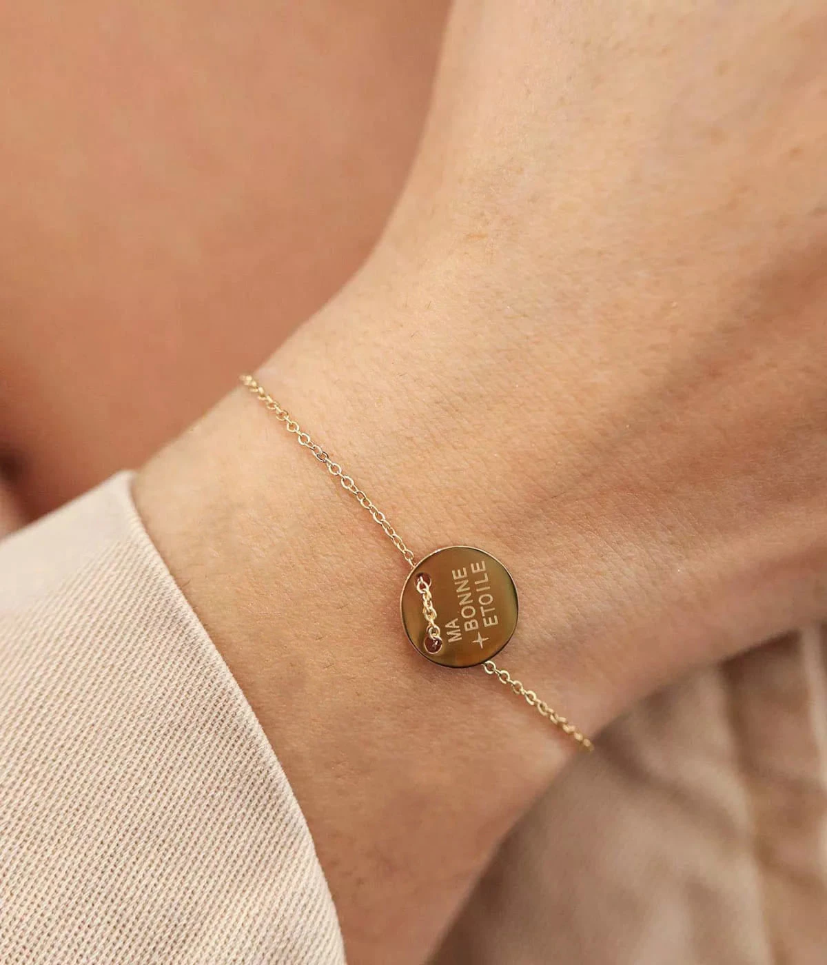 Bracelet Ma Bonne étoile (Acier Doré) – Image 2