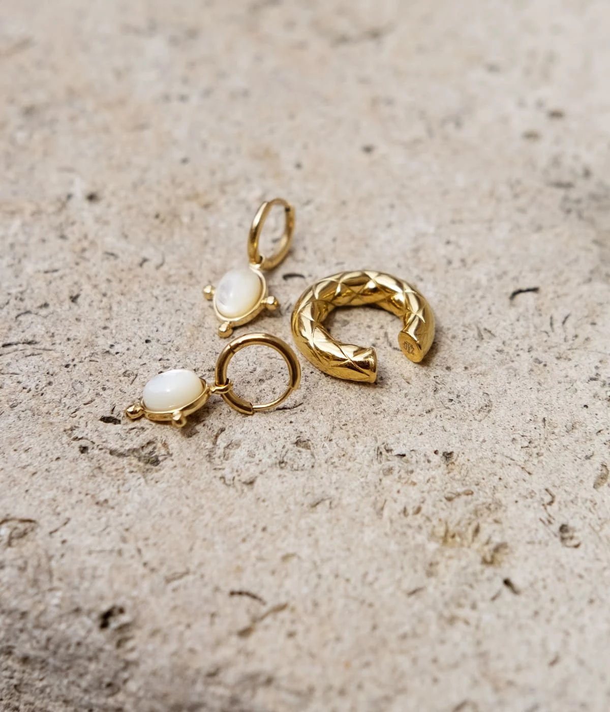 Earcuff Cétides (Acier Doré) – Image 3