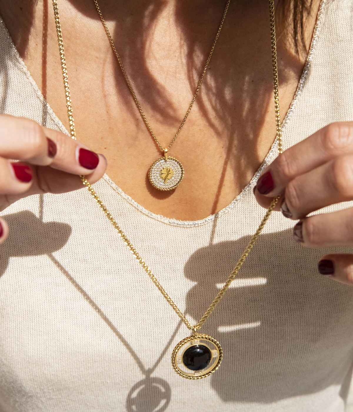 Sautoir Tour (Acier Doré) – Image 2